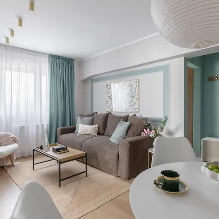 Holt - Sublime Minty Green 1Br On The Park Bucarest Esterno foto
