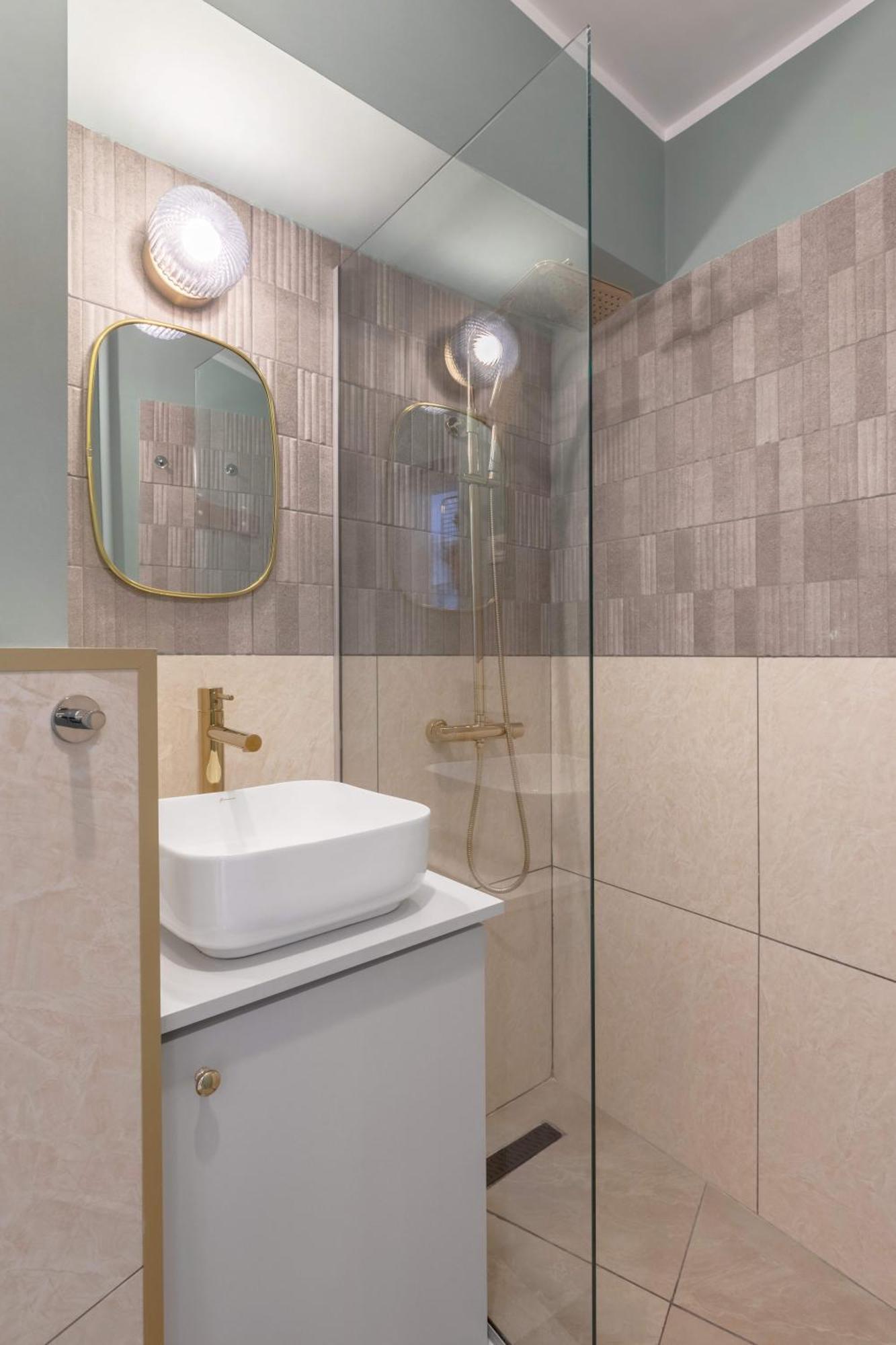 Holt - Sublime Minty 1br On The Park * Bucarest